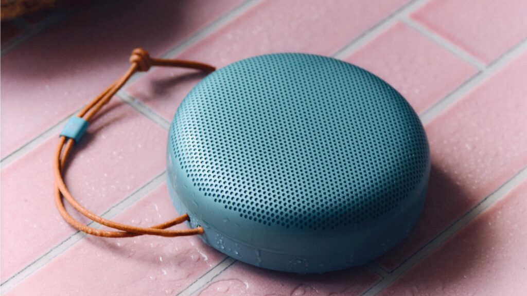 best bang olufsen beosound a1 gen 3 vs samsung s95