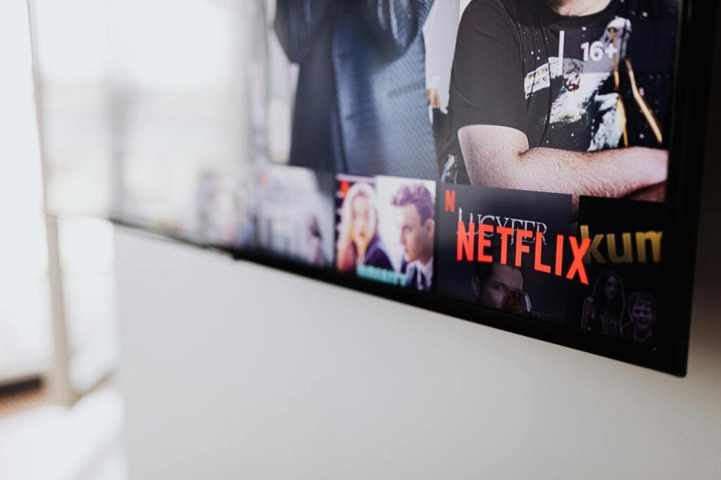 Best Smart TV under 30000 India Budget 2026