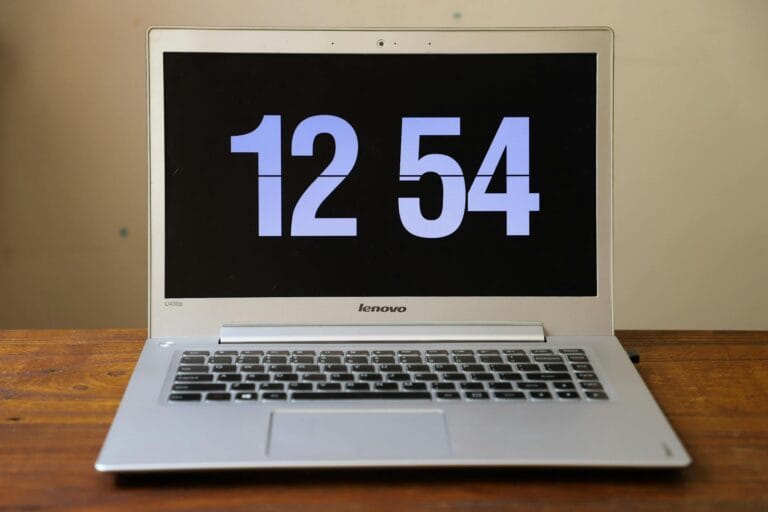 Lenovo IdeaPad vs Acer Aspire India 2026 | Upper Mid-Range Laptops
