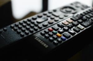 Samsung 55 Crystal 4K UHD TV Review India 2026: Mid-Range Brilliance