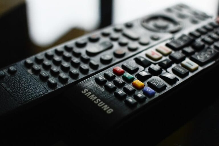 Samsung 55 Crystal 4K UHD TV Review India 2026: Mid-Range Brilliance